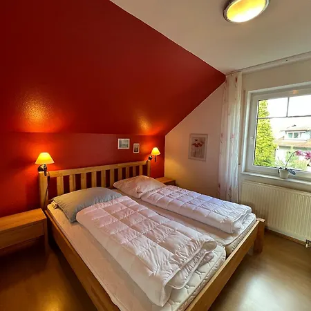 Schreiber West Apartment